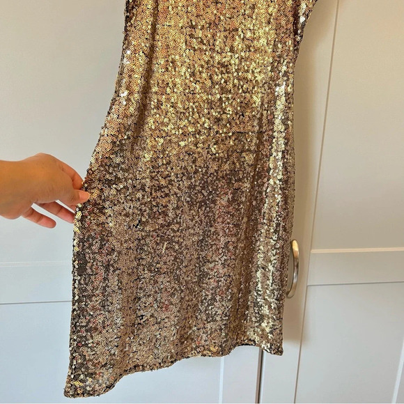 Forever 21 Women's Gold Sequin Mini Dress Size Small Spaghetti Straps New Year’s - Picture 7 of 11